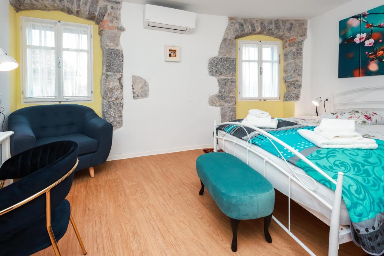 Apartmani Nad Voltun Kastav Luaran gambar