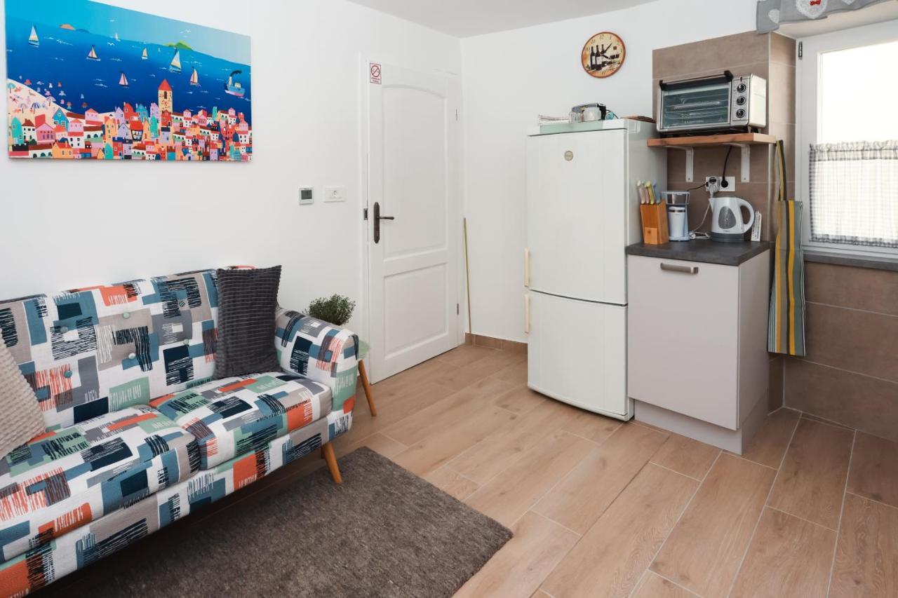Apartmani Nad Voltun Kastav Luaran gambar