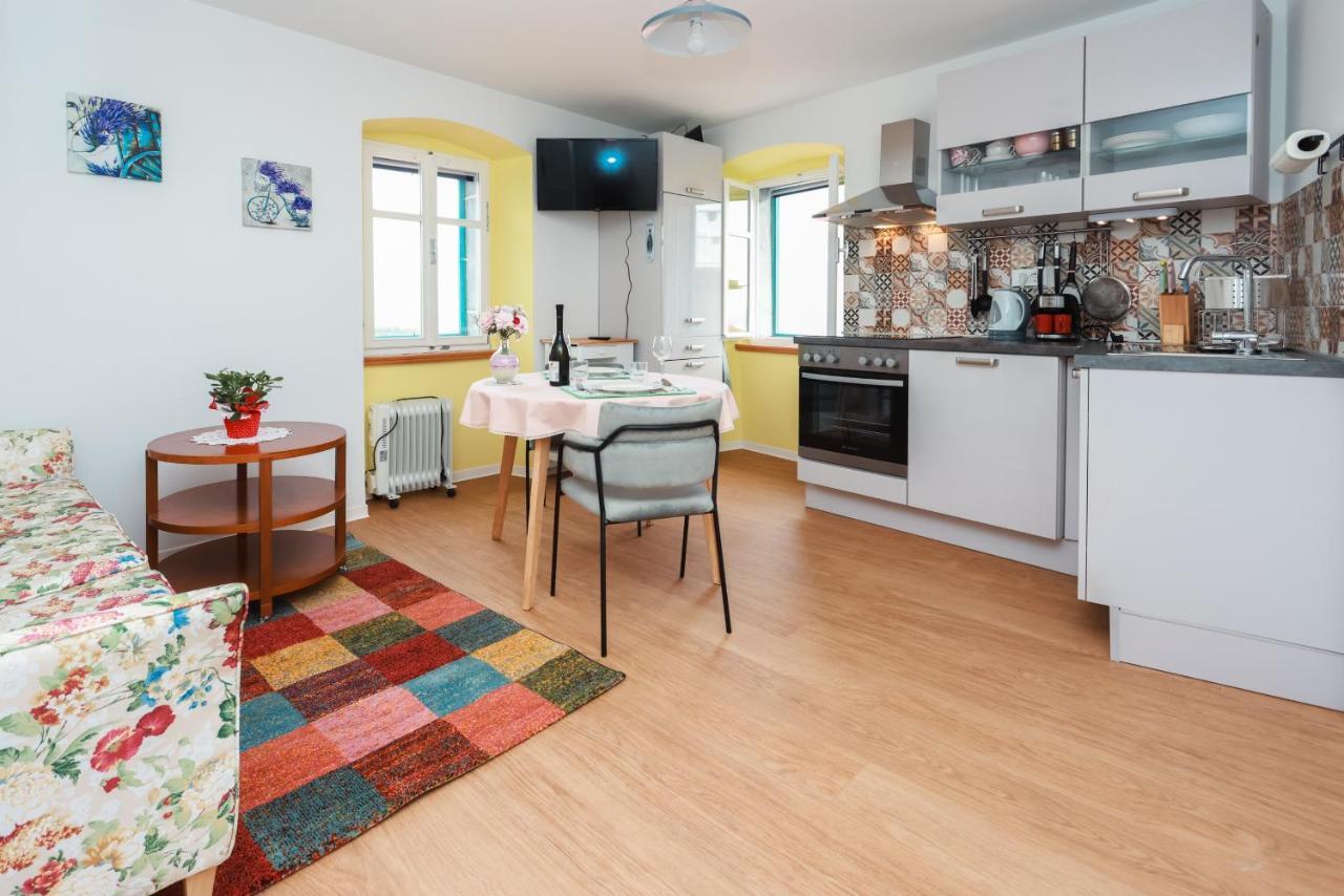 Apartmani Nad Voltun Kastav Luaran gambar