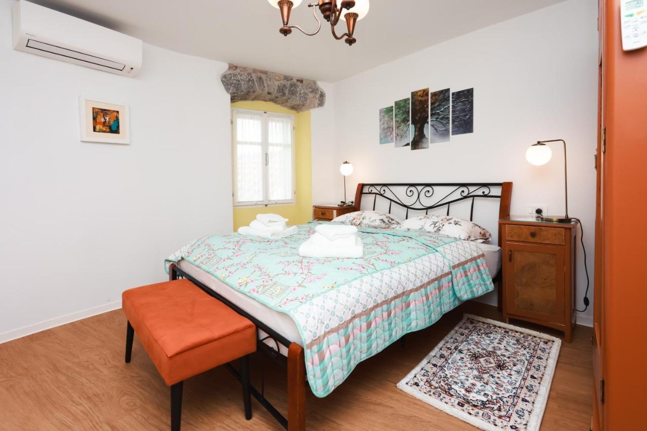 Apartmani Nad Voltun Kastav Luaran gambar